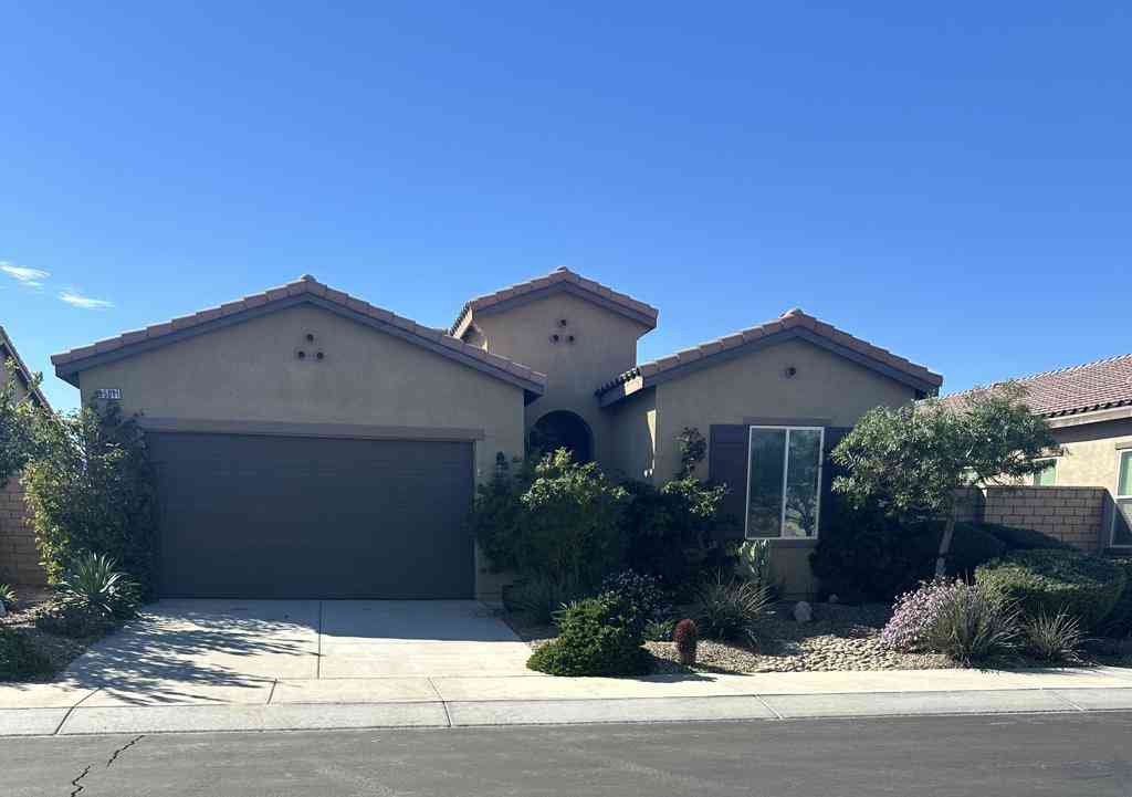 Homes For Sale - 85011 Stazzano Place<br/> Indio, CA 92203