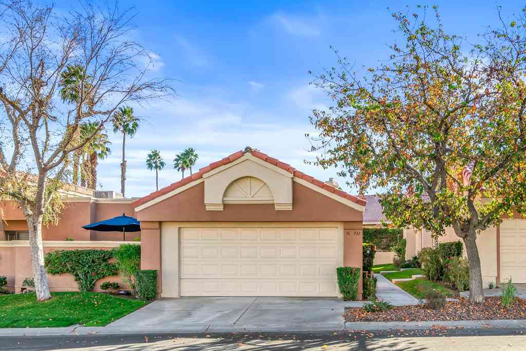 Homes For Sale - 76931 Scimitar Way<br/> Palm Desert, CA 92211