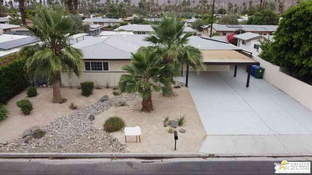 Homes For Sale - 69951 Papaya Lane<br/> Cathedral City, CA 92234