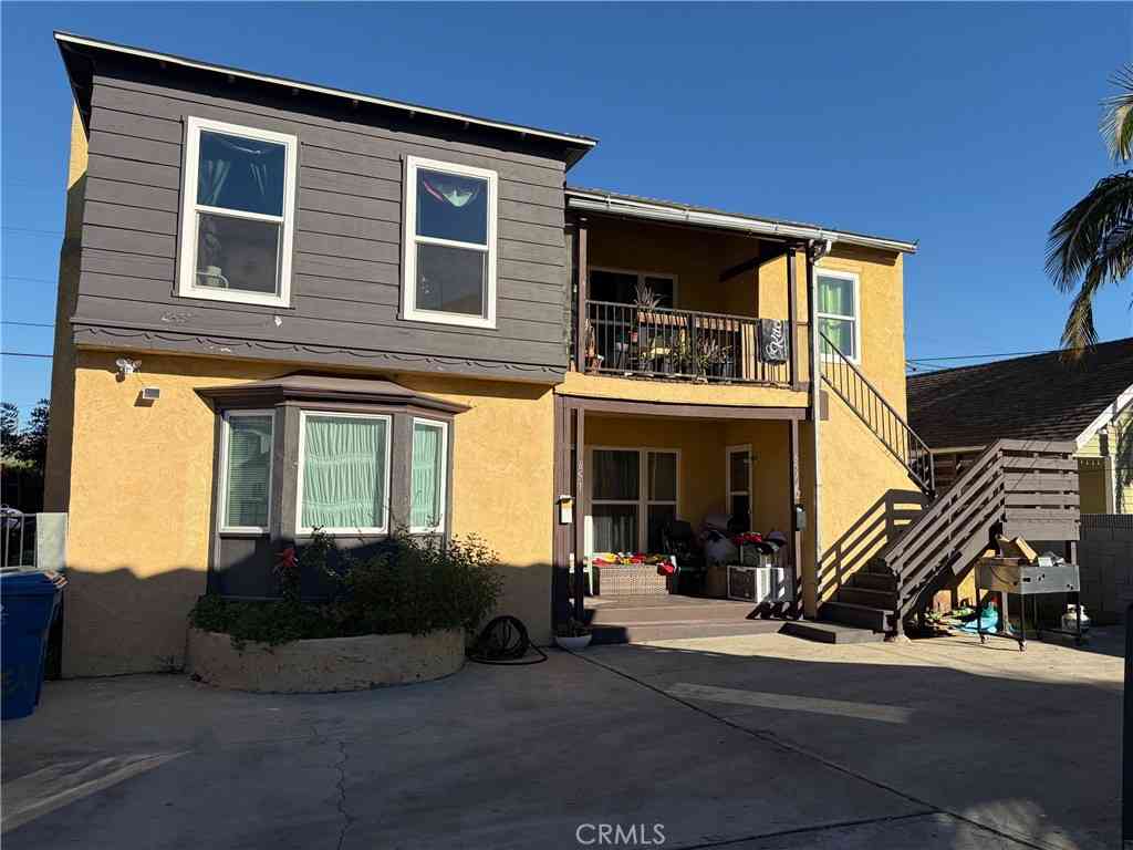 Homes For Sale - 651 E 41st<br/> Los Angeles, CA 90011