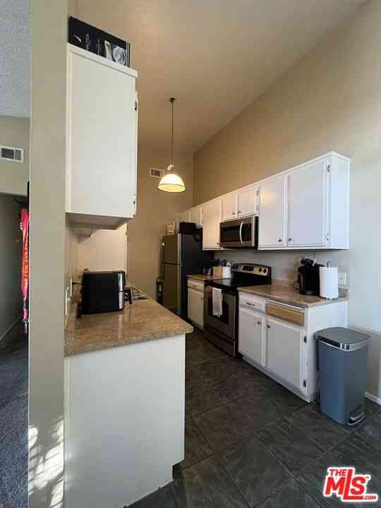 Condo For Sale - 1150 S Meadow Lane #30<br/> Colton, CA 92324
