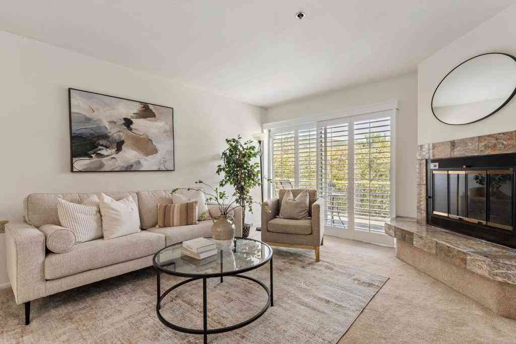 Homes For Sale - 1664 Circa Del Lago #E105<br/> San Marcos, CA 92078