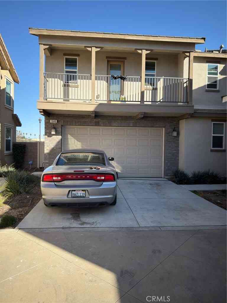 Homes For Sale - 1646 Coral Bells<br/> Upland, CA 91784