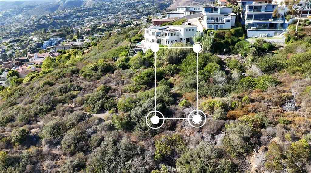 Vacant Land For Sale - 934 Bonnie Brae Avenue<br/> Laguna Beach, CA 92651