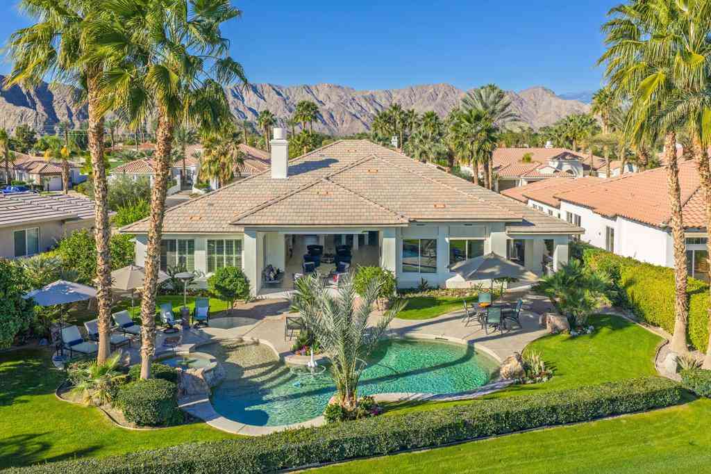 Homes For Sale - 51528 Marbella Court<br/> La Quinta, CA 92253