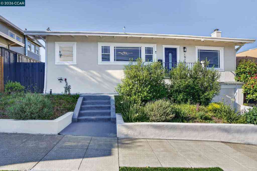 Homes For Sale - 1515 Hampel St<br/> Oakland, CA 94602
