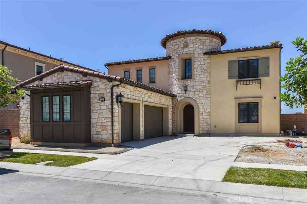 Homes For Rent - 222 Clear Falls<br/> Irvine, CA 92602