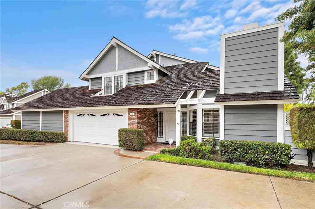 Homes For Rent - 6 Fieldflower<br/> Irvine, CA 92614