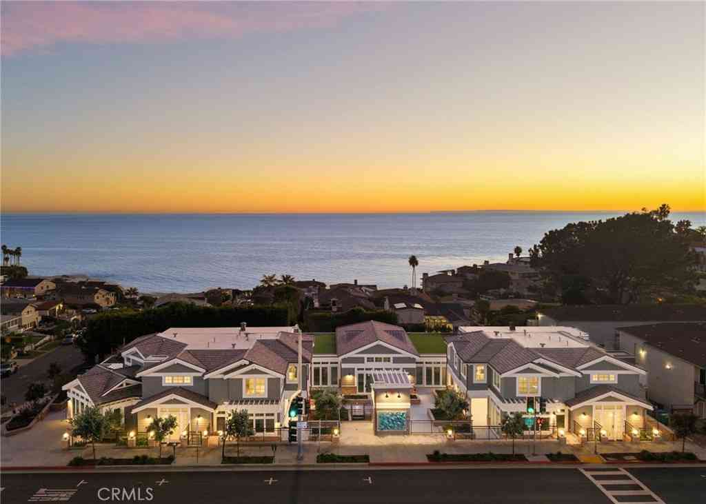 Homes For Sale - 1369 N Coast Highway<br/> Laguna Beach, CA 92651