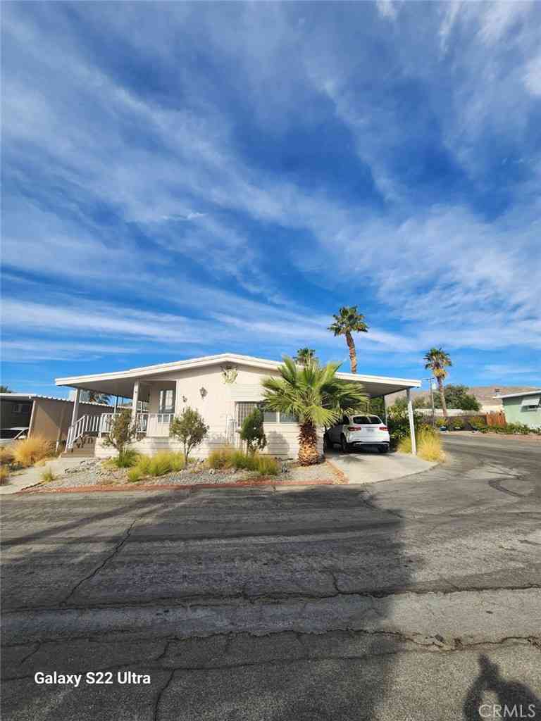 Mobile Home For Sale - 17625 Langlois Road #SPACE 13<br/> Desert Hot Springs, CA 92241