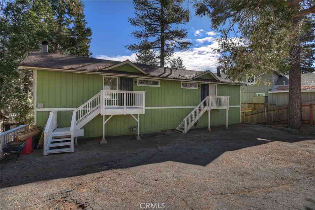 Homes For Sale - 32142 Hunsaker Way<br/> Running Springs, CA 92382