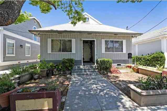 Homes For Sale - 173 Clayton Avenue<br/> San Jose, CA 95110