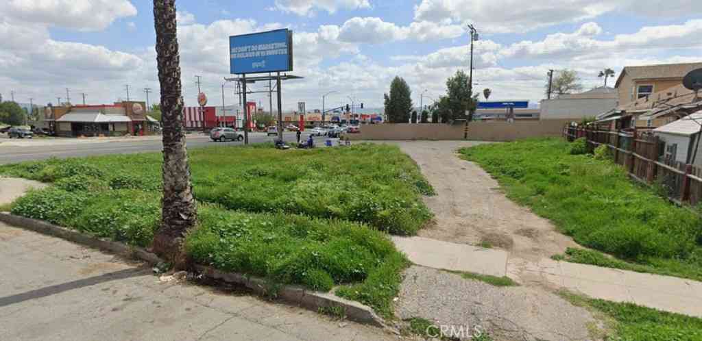 Vacant Land For Sale - 940 Waterman<br/> San Bernardino, CA 92404