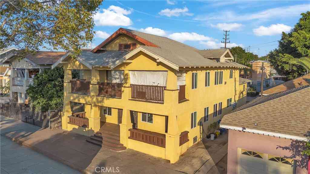 Homes For Sale - 4257 San Pedro Place<br/> Los Angeles, CA 90011