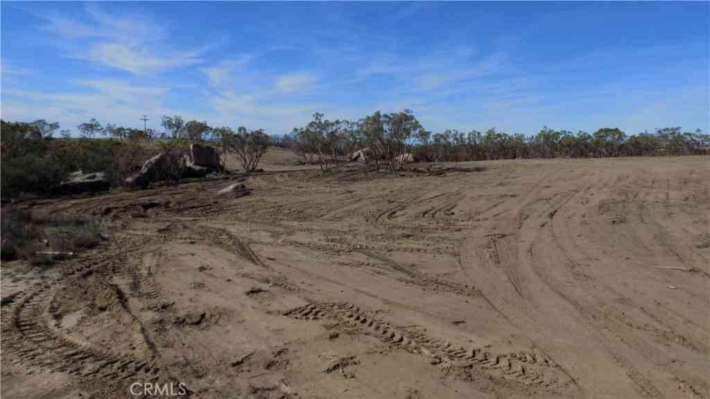 Vacant Land For Sale - Thouroughbred Ct<br/> Aguanga, CA 92536