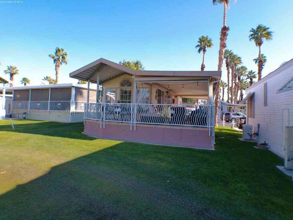 Mobile Home For Sale - 84136 Ave 44, #262 #262<br/> Indio, CA 92203