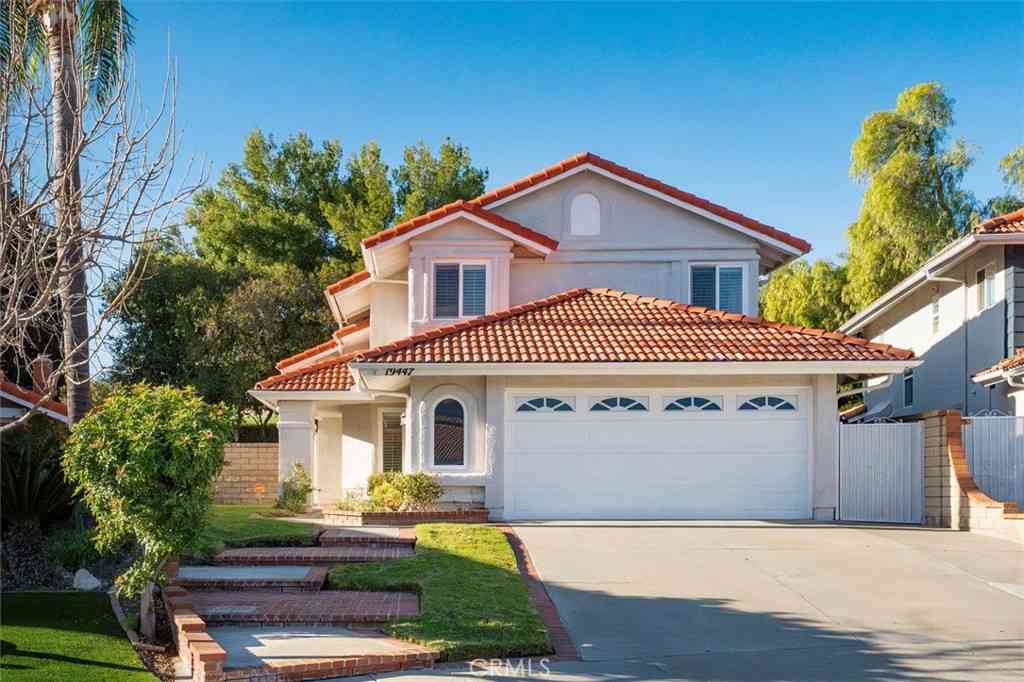 Homes For Sale - 19447 Old Friend<br/> Canyon Country, CA 91351