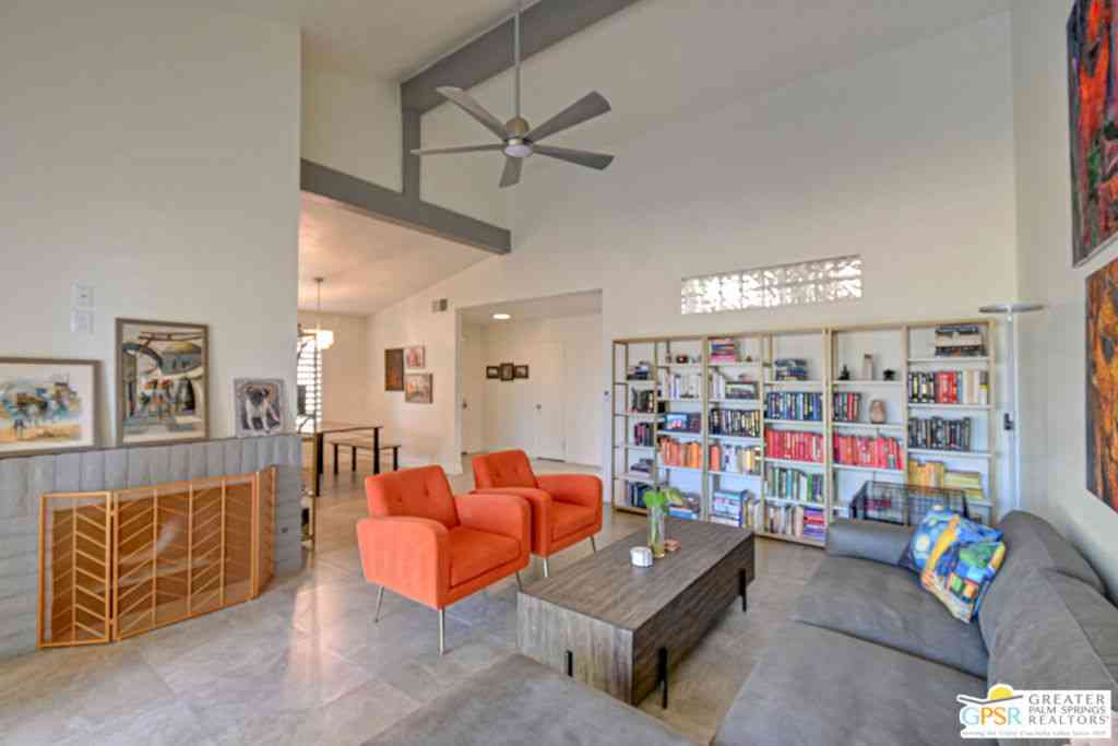 Condo For Sale - 164 S Castellana<br/> Palm Desert, CA 92260