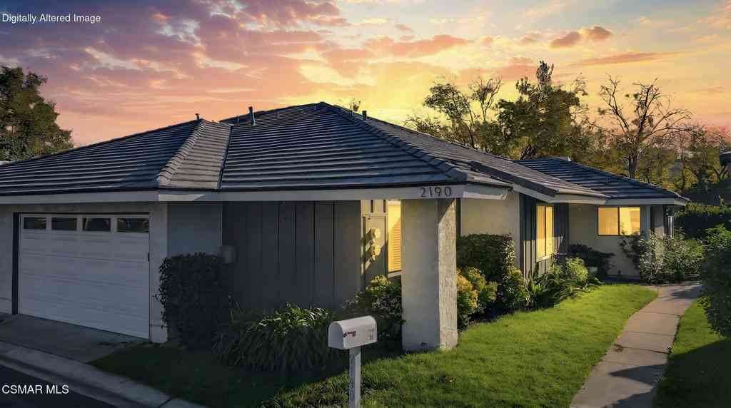 Condo For Sale - 2190 Westshore Lane<br/> Ventura County, Westlake Village, CA 91361