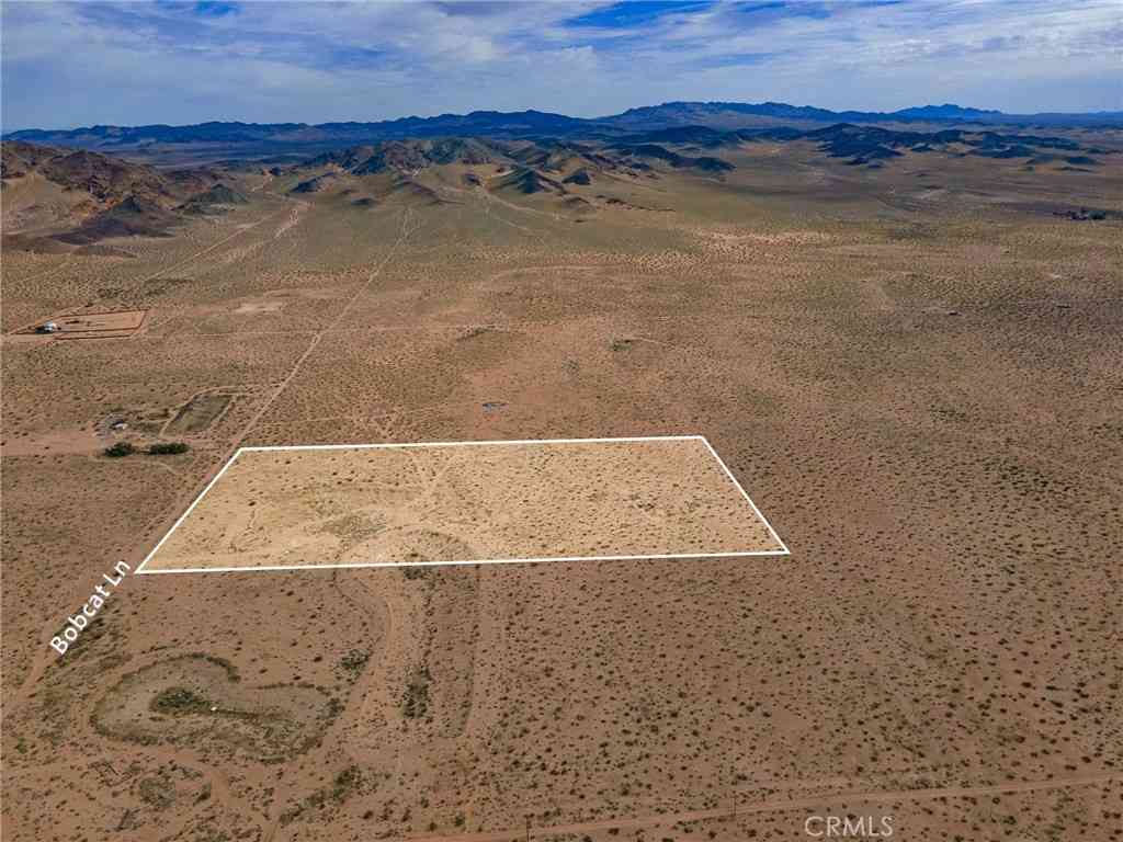 Vacant Land For Sale - 123 Bobcat Lane<br/> Newberry Springs, CA 92365