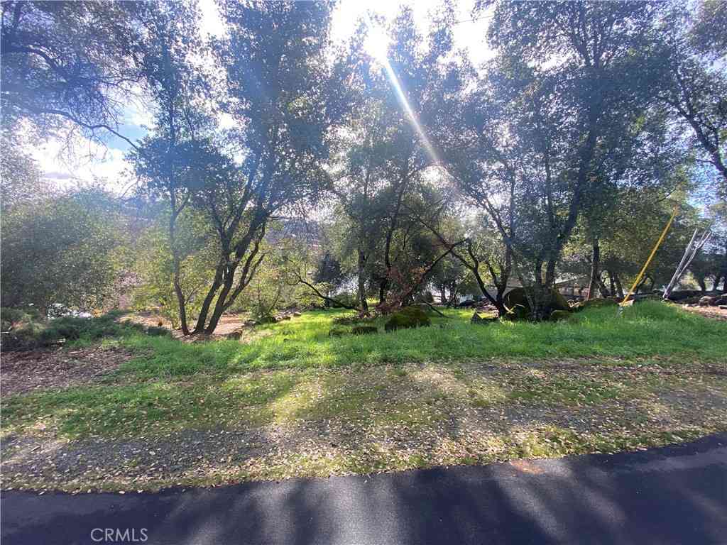 Vacant Land For Sale - 18879 N Shore<br/> Hidden Valley Lake, CA 95467