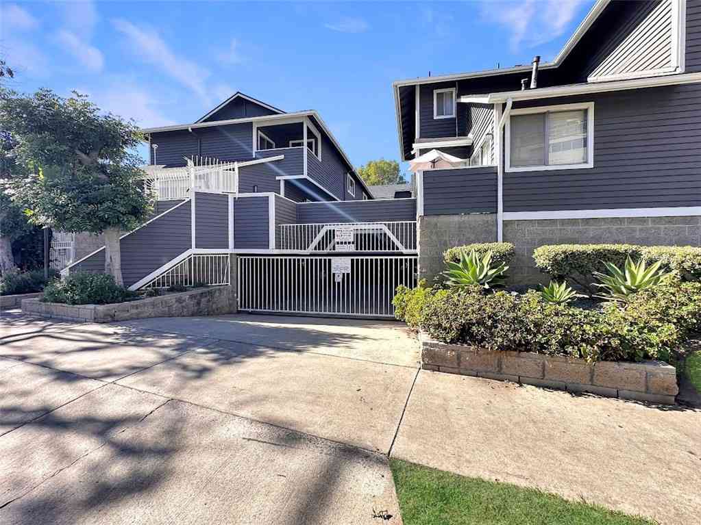 Condo For Sale - 1314 N Spurgeon<br/> Santa Ana, CA 92701
