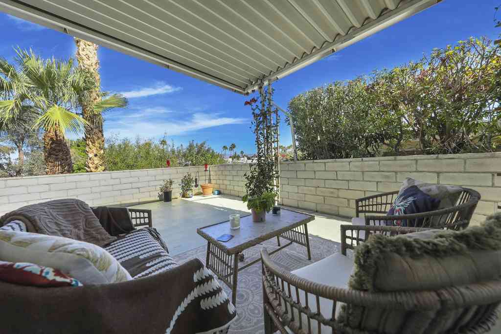 Mobile Home For Sale - 49305 Highway 74 #SPC 33<br/> Palm Desert, CA 92260