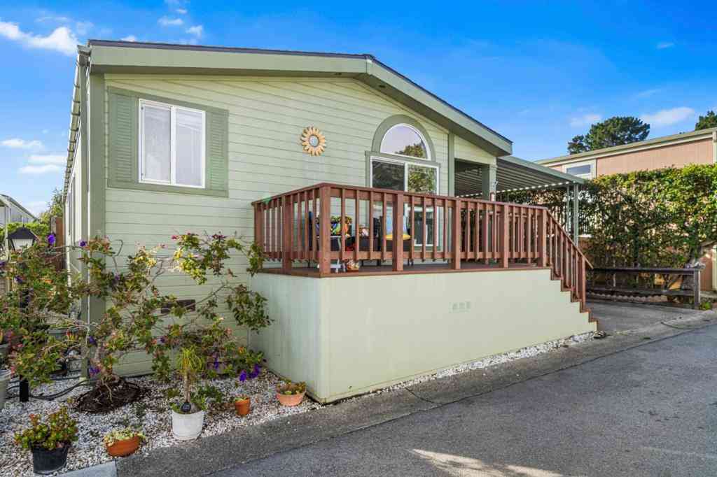 Mobile Home For Sale - 3 Lighthouse Road<br/> Half Moon Bay, CA 94019