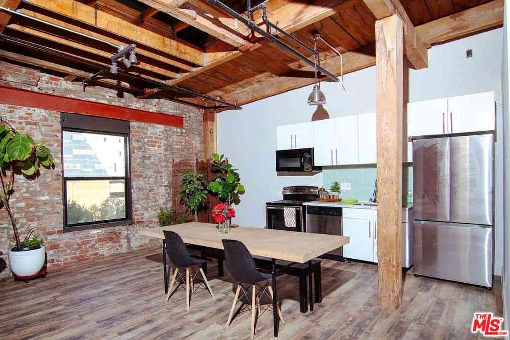 Condo For Rent - 900 E 1st Street #311<br/> Los Angeles, CA 90012