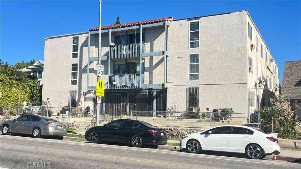 Condo For Sale - 2614 Griffin Avenue<br/> Los Angeles, CA 90031