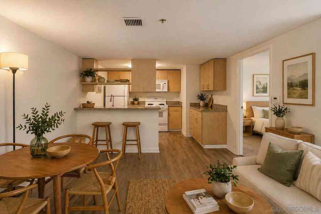 Condo For Sale - 425 W Beech St #708<br/> San Diego, CA 92101