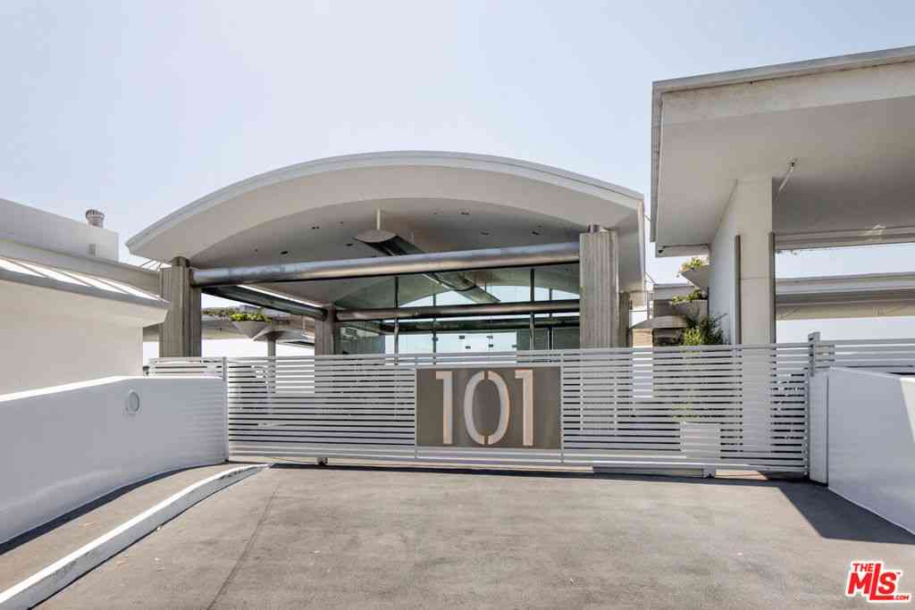 Condo For Sale - 101 Ocean Avenue #F402<br/> Santa Monica, CA 90402