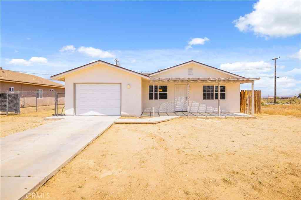Homes For Sale - 8137 Walpole<br/> California City, CA 93505