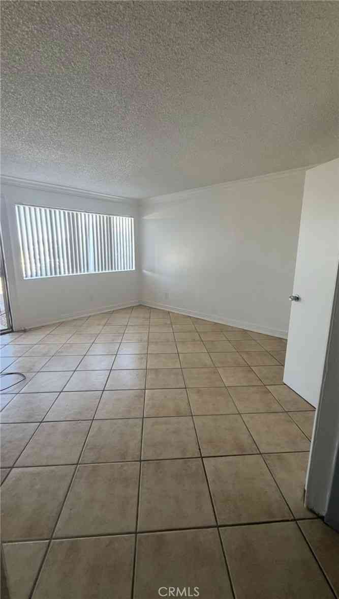 Multifamily For Rent - 18142 Poinciana Avenue<br/> Adelanto, CA 92301