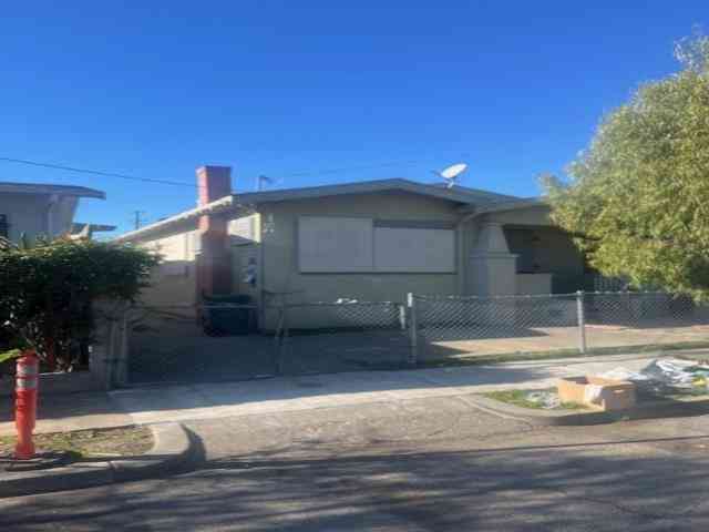 Homes For Sale - 6921 Morken St<br/> Oakland, CA 94621