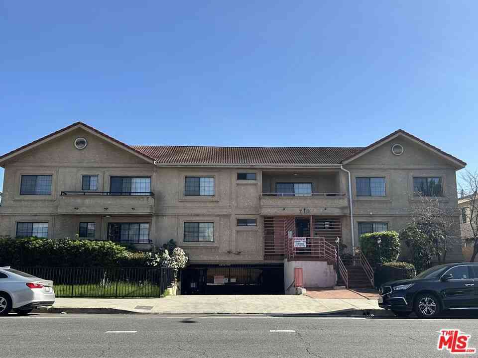 Condo For Rent - 710 Crenshaw Boulevard #201<br/> Los Angeles, CA 90005