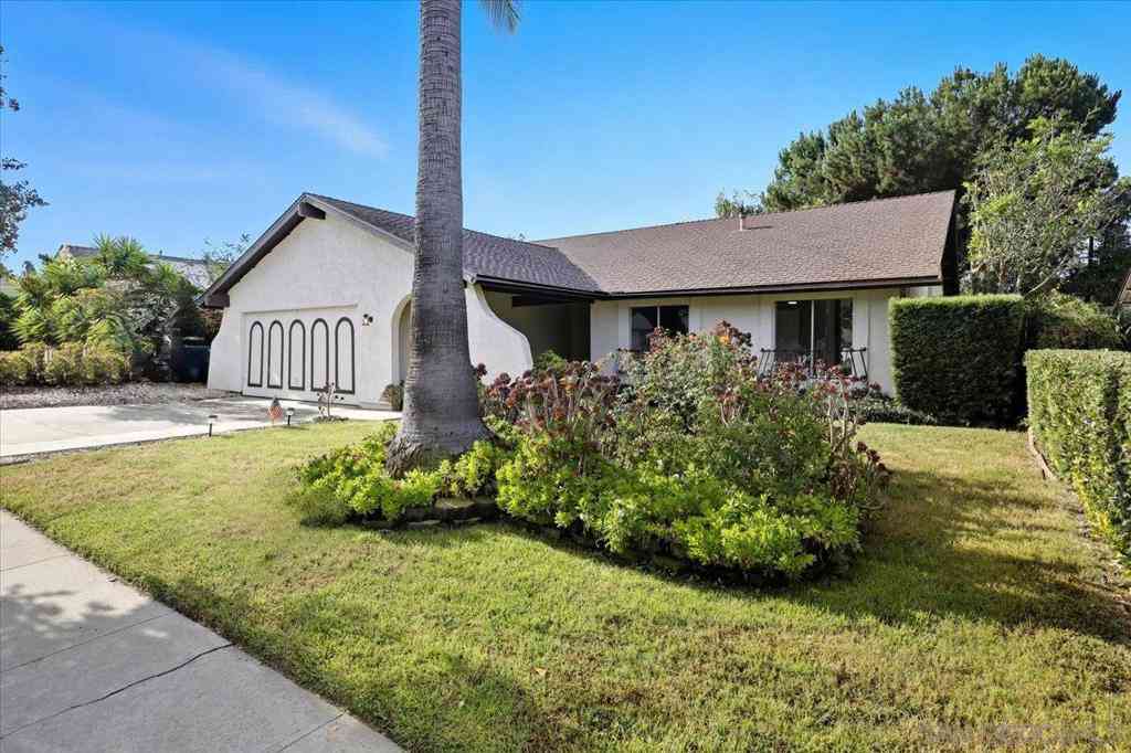 Homes For Sale - 1708 Woodbridge Rd<br/> Escondido, CA 92026