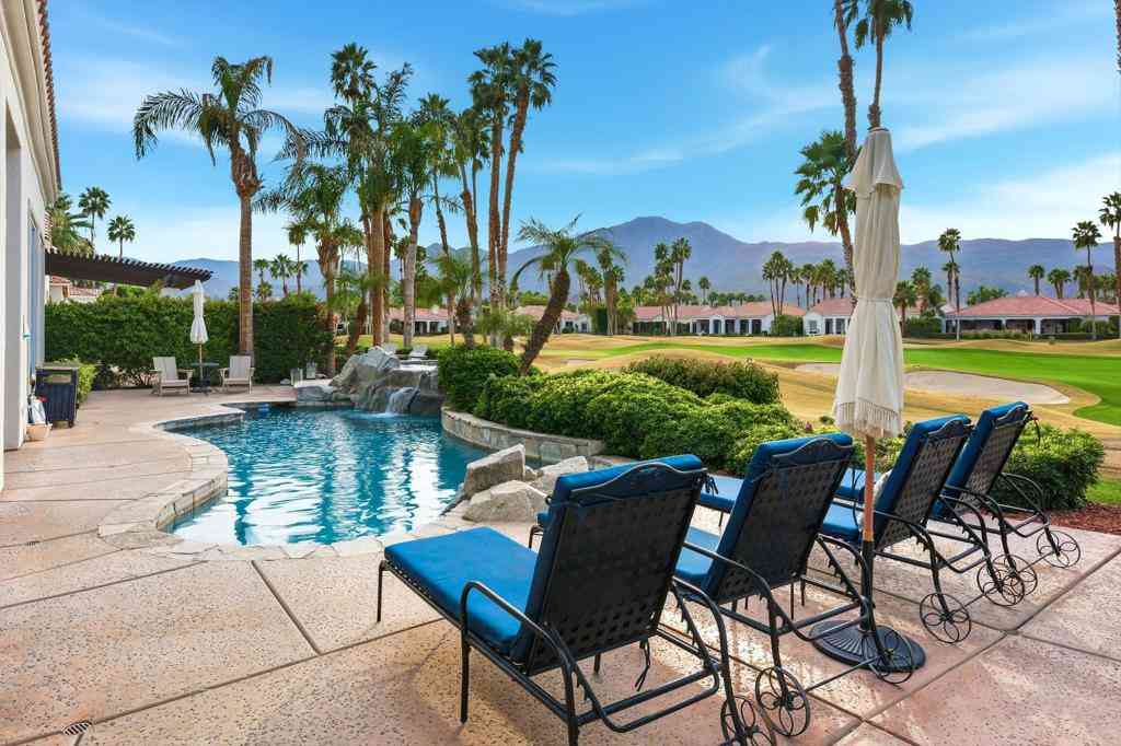 Homes For Sale - 81150 Golf View Drive<br/> La Quinta, CA 92253