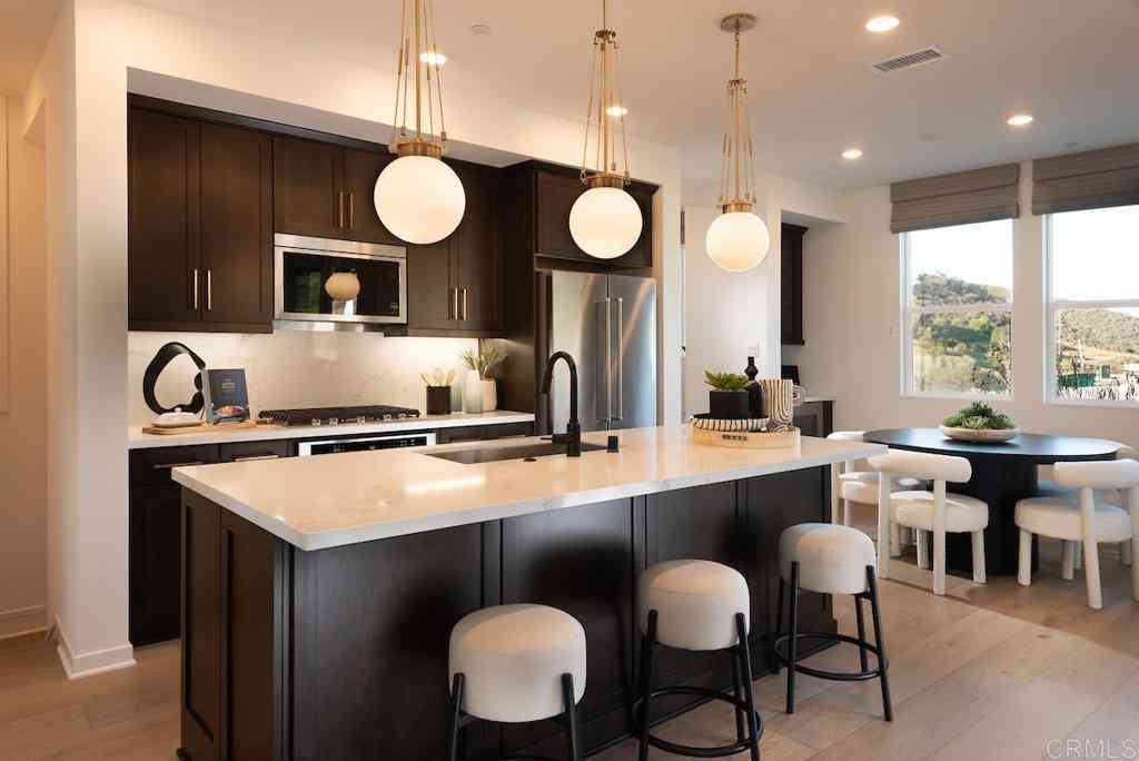 Condo For Sale - 14505 Dunleer Way<br/> San Diego, CA 92126