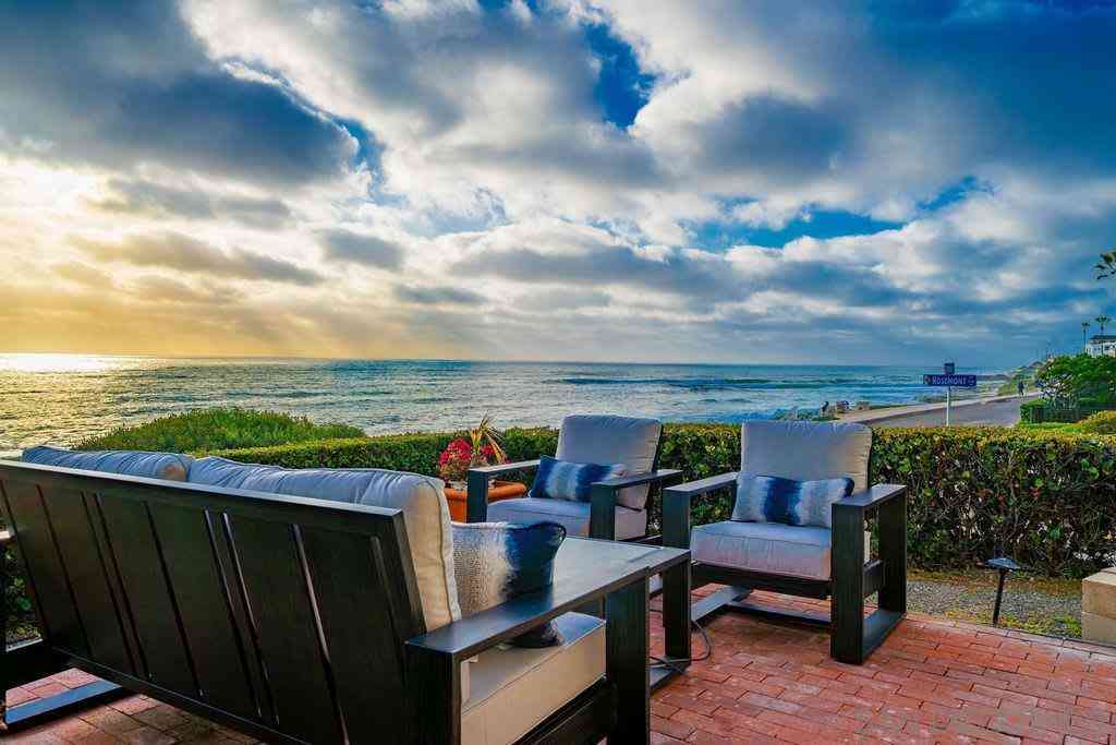 Homes For Rent - 6529 Neptune Pl<br/> La Jolla, CA 92037