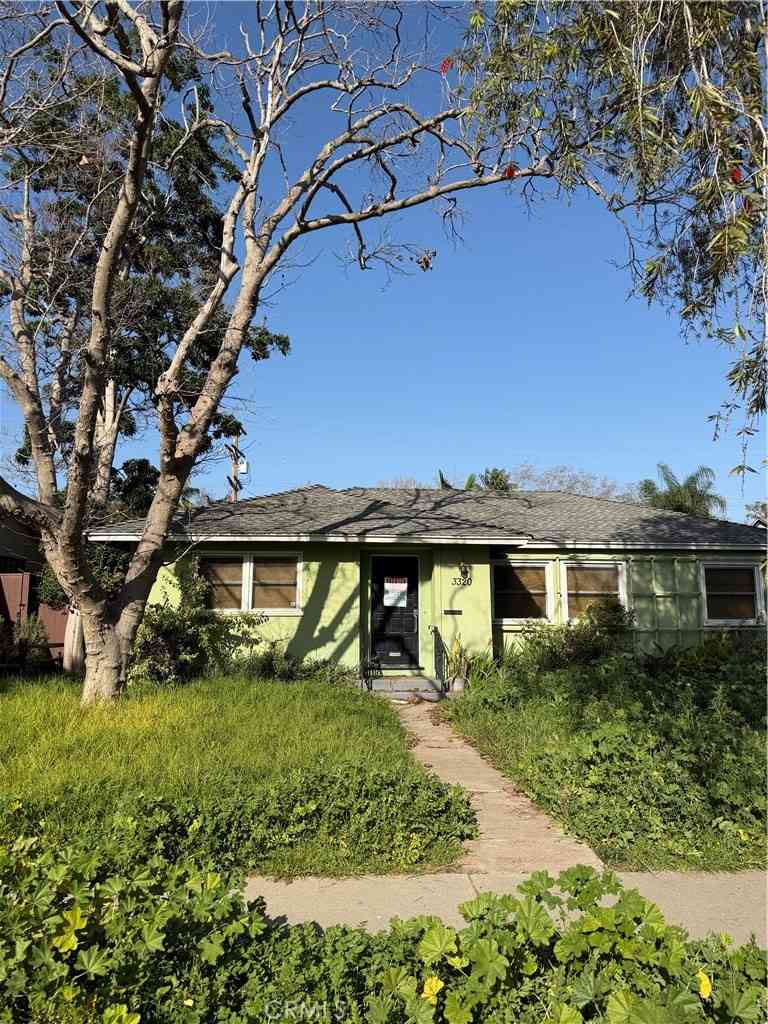 Homes For Sale - 3320 Stoner Avenue<br/> Los Angeles, CA 90066