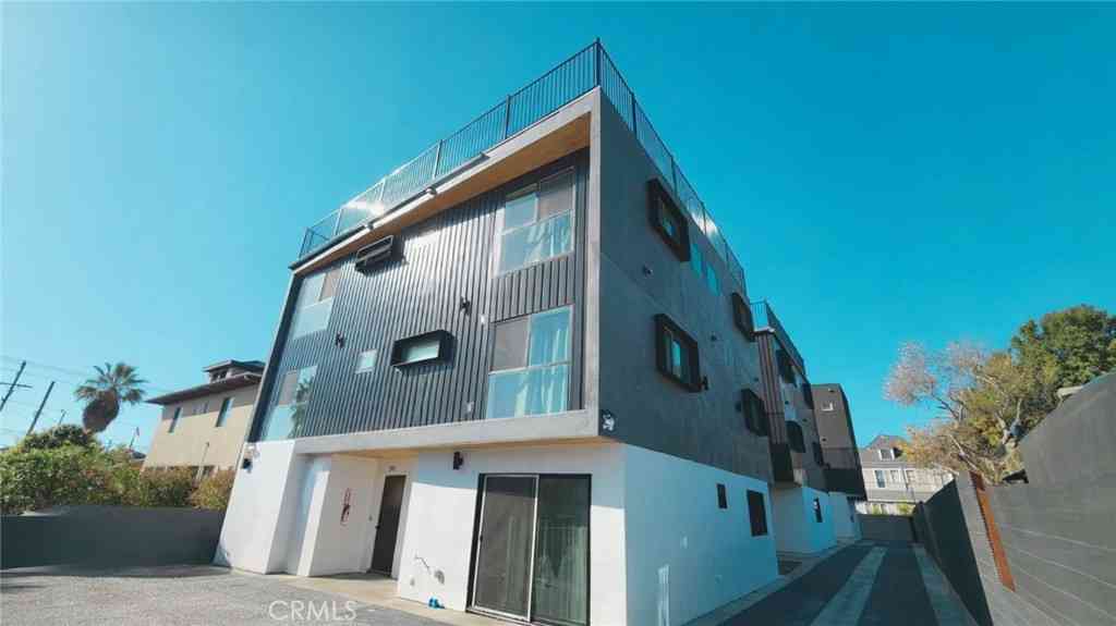 Multifamily For Sale - 351 S State<br/> Los Angeles, CA 90033