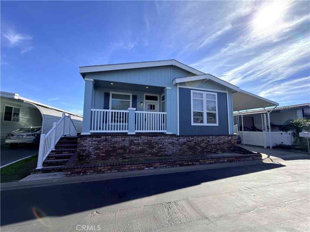 Mobile Home For Sale - 7218 San Lucas Street #189<br/> Carlsbad, CA 92011