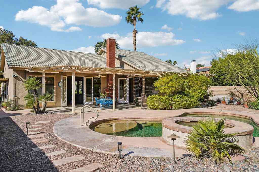 Homes For Sale - 51 Santo Domingo Drive<br/> Rancho Mirage, CA 92270