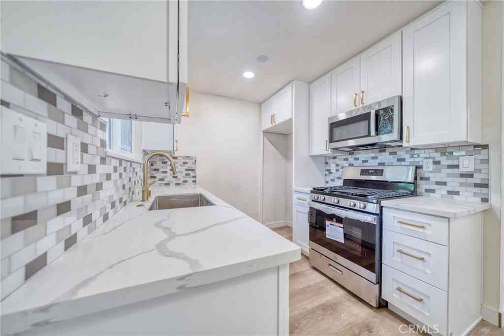 Multifamily For Rent - 2617 Morningside Street<br/> Pasadena, CA 91107