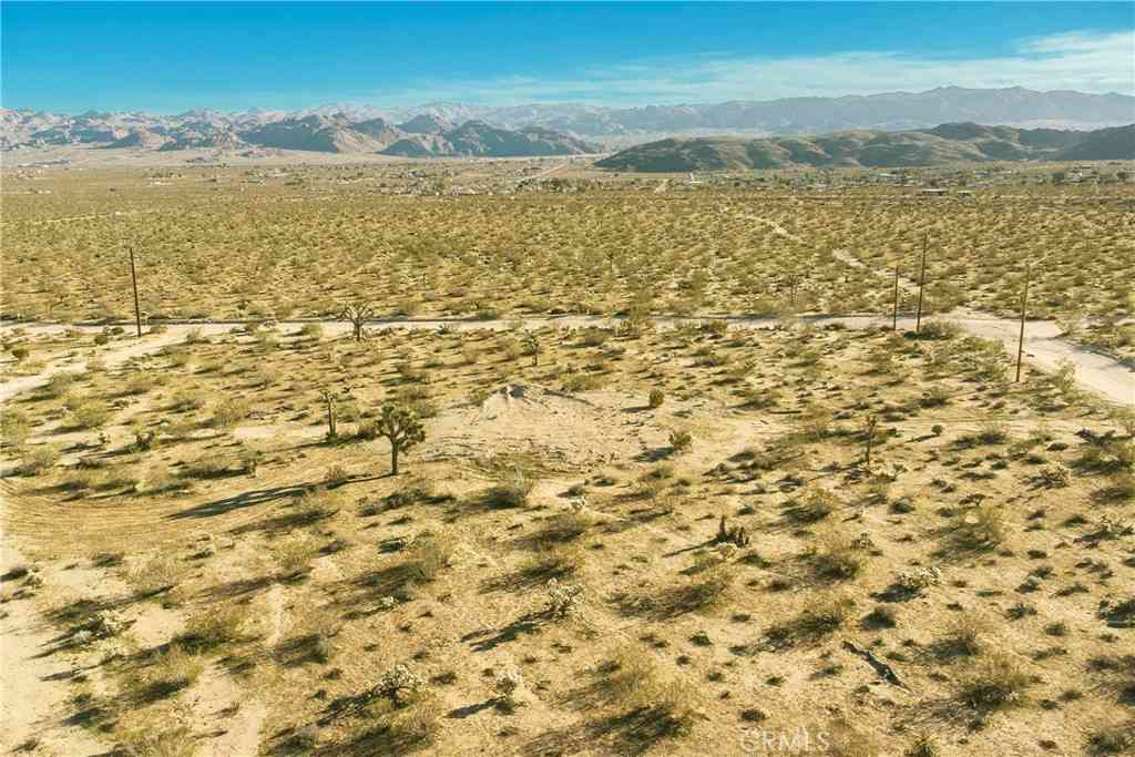 Vacant Land For Sale - 4084 Ocean Avenue<br/> Joshua Tree, CA 92252