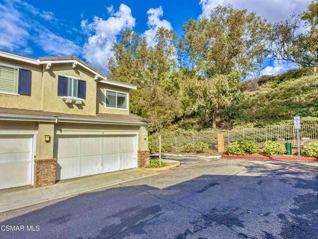 Townhouse For Sale - 23605 Muir Trail #78<br/> Valencia, CA 91354