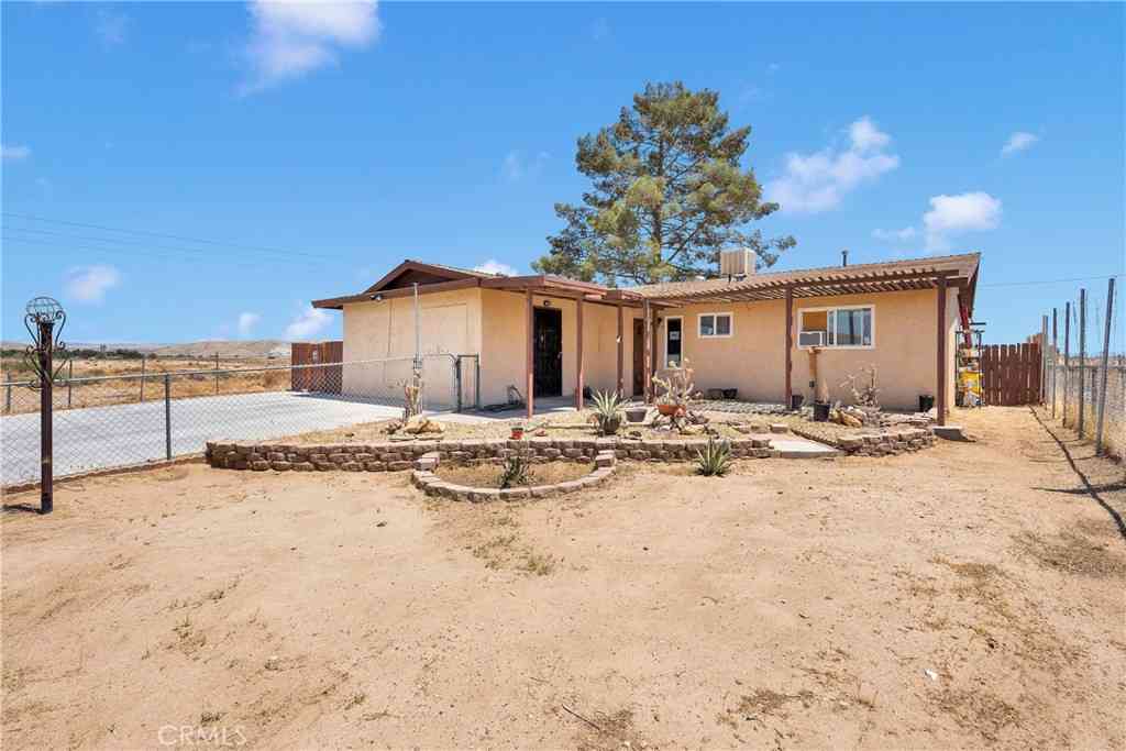 Homes For Sale - 35391 Western Drive<br/> Barstow, CA 92311