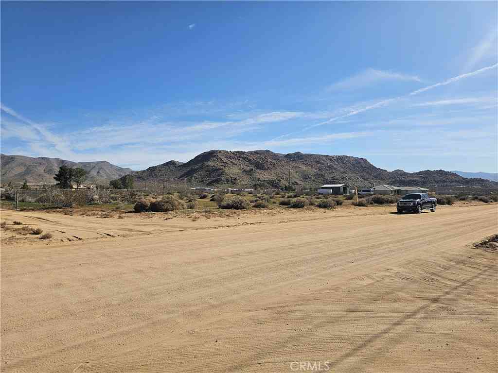 Vacant Land For Sale - Japatul<br/> Apple Valley, CA 92308