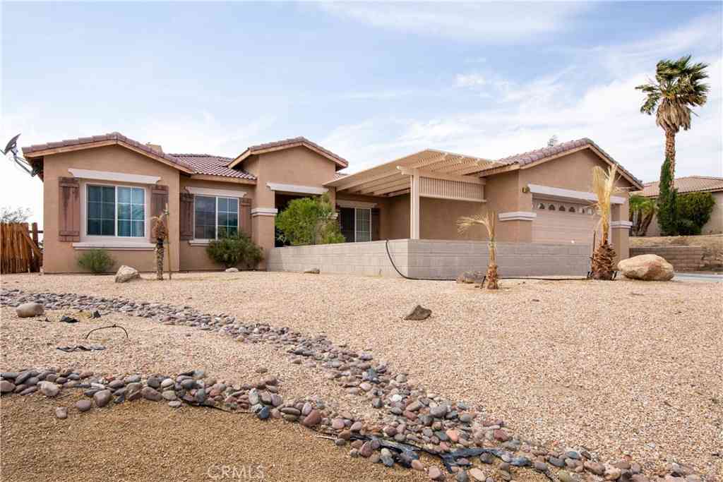 Homes For Rent - 13581 Mountain Top<br/> Desert Hot Springs, CA 92240